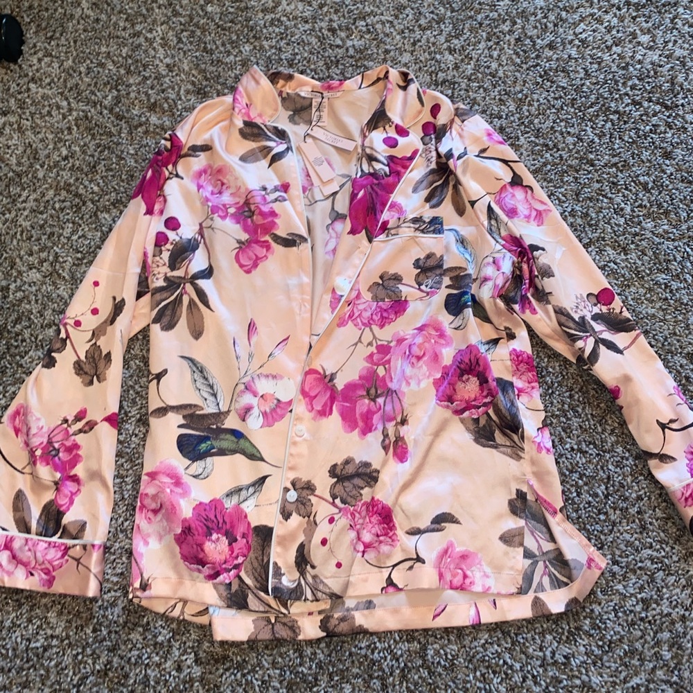 Victoria’s Secret sleep set